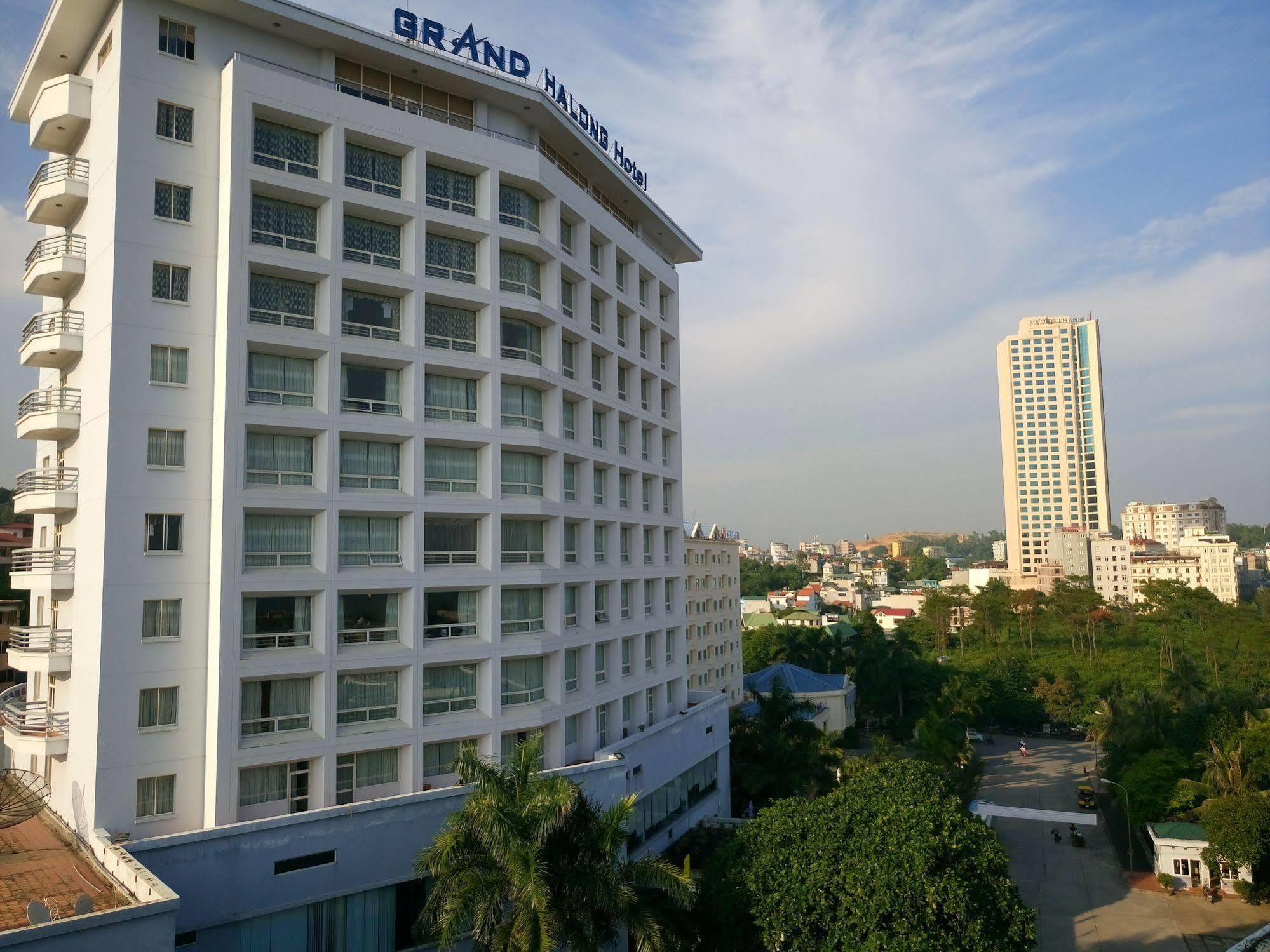 Grand Ha Long Hotel Екстер'єр фото